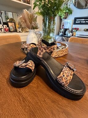 Leopard Print Platform Sandals with Studded Straps - Women